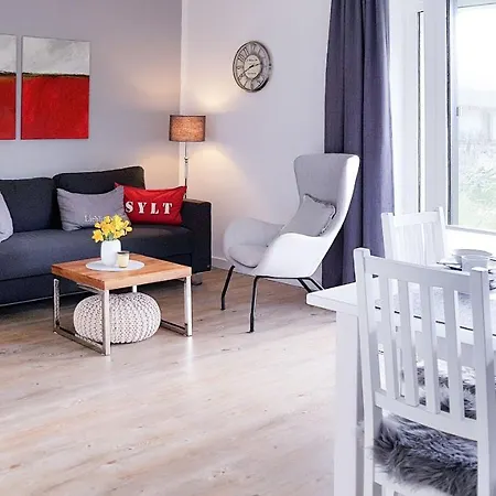 Kaept'n Gordon, App 2 Apartman